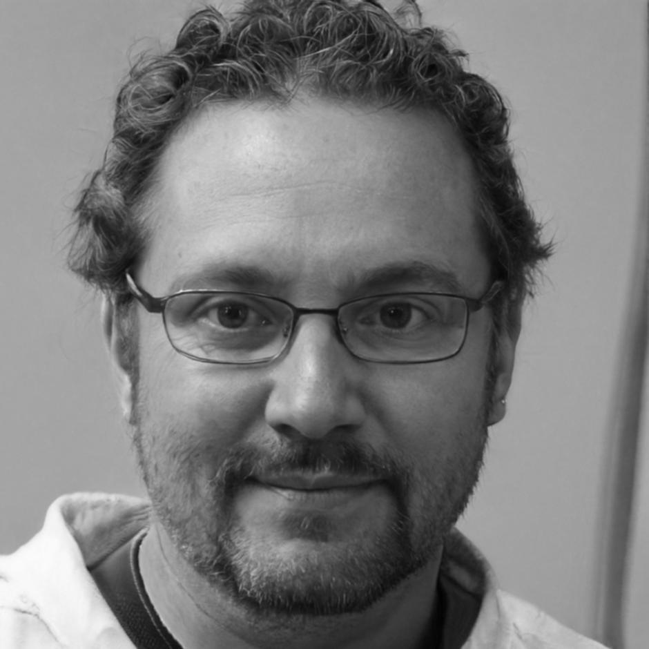 Retrato profesional de Óliver Blanch